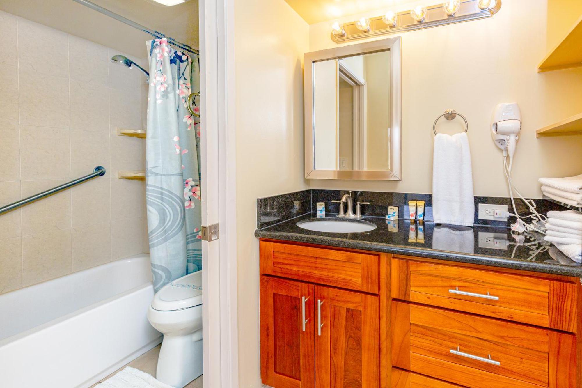Mountain View Condo Near Beach With Free Parking! 호놀룰루 외부 사진